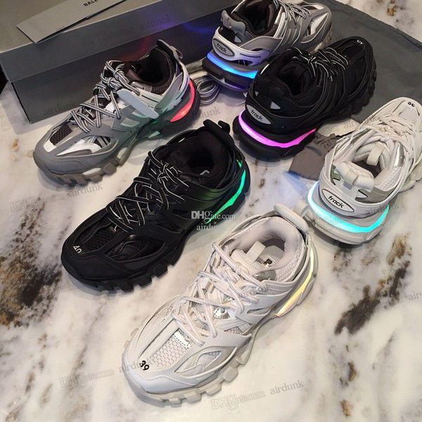with box balencigas balencaigasity shoes designer luxury womens mens casual shoe track 3.0 led sneaker lighted gomma leather trainer nyl qsd, Black
with box balencigas balencaigasity shoes designer luxury womens mens casual shoe track 3.0 led sneaker lighted gomma leather trainer nyl qsd, Black