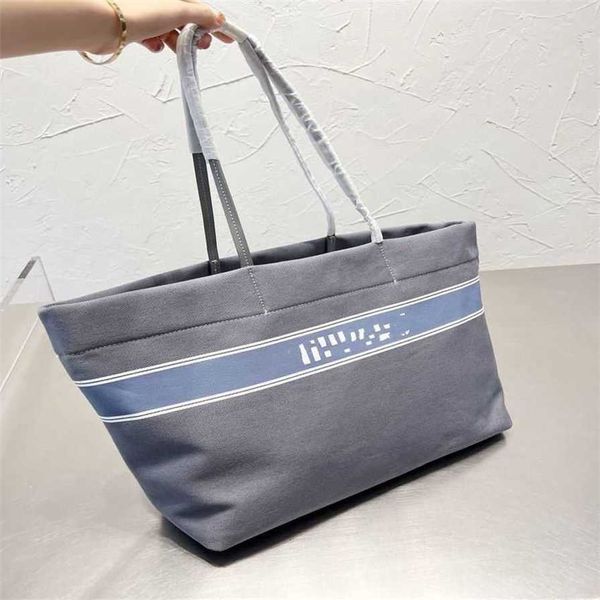 17% off 2023 fashion handbag handheld one shoulder tote large capacity female thickened student canvas storage simple shopping bag
17% off 2023 fashion handbag handheld one shoulder tote large capacity female thickened student canvas storage simple shopping bag