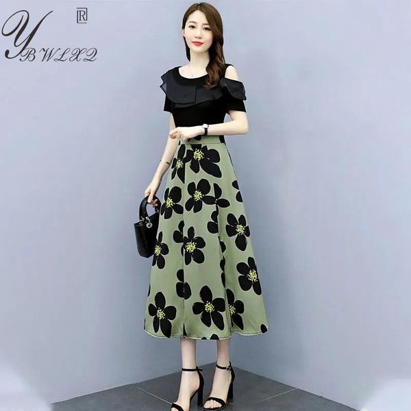 dresses fashion fake twopiece print chiffon dress off shoulder side slit high waist dress women summer chic elegant clothes women, Black;gray
dresses fashion fake twopiece print chiffon dress off shoulder side slit high waist dress women summer chic elegant clothes women, Black;gray