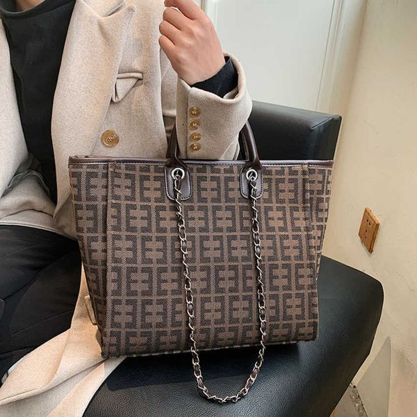 50% off 2023 fashion handbag canvas small fragrance tote autumn new handbag letter chain one shoulder crossbody bag
50% off 2023 fashion handbag canvas small fragrance tote autumn new handbag letter chain one shoulder crossbody bag