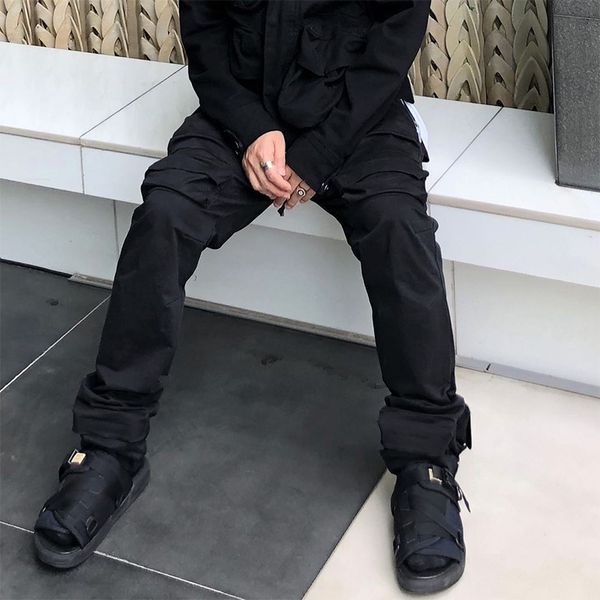 original grailz vibe black pants men flare pants for men oversized pants trend fashion pants men hiphop streetwear pants vibe style
original grailz vibe black pants men flare pants for men oversized pants trend fashion pants men hiphop streetwear pants vibe style