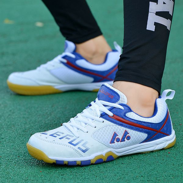 dress shoes badminton summer youth student competition training couple models light sports 230510, Black
dress shoes badminton summer youth student competition training couple models light sports 230510, Black
