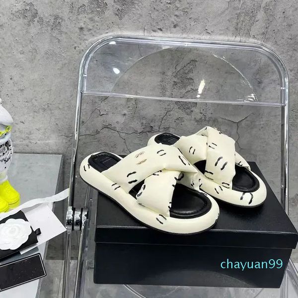 Designer Slippers Cross Bread Slides Women Classic Leather Print Pattern Outdoors Sandal Ladys Fashion Casual Flat Soft Muffin Base Flip-flops Slipper
Designer Slippers Cross Bread Slides Women Classic Leather Print Pattern Outdoors Sandal Ladys Fashion Casual Flat Soft Muffin Base Flip-flops Slipper
