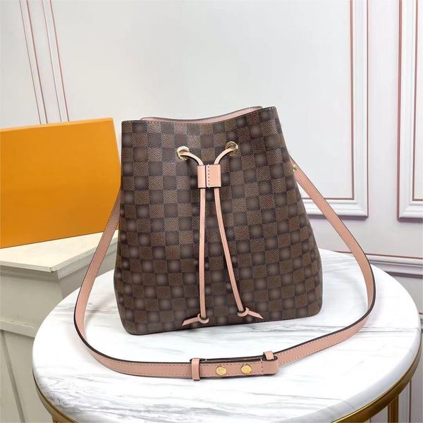 10a bucket bags designer handbag tote women brand classic shoulder crossbody drawstring buckets bag leather monograms messenger portable wal
10a bucket bags designer handbag tote women brand classic shoulder crossbody drawstring buckets bag leather monograms messenger portable wal