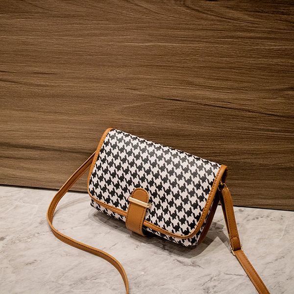 designer bag shoulder bags tote bag fashion classics striped buckle with bright colors available in multiple colors essential items for wome
designer bag shoulder bags tote bag fashion classics striped buckle with bright colors available in multiple colors essential items for wome