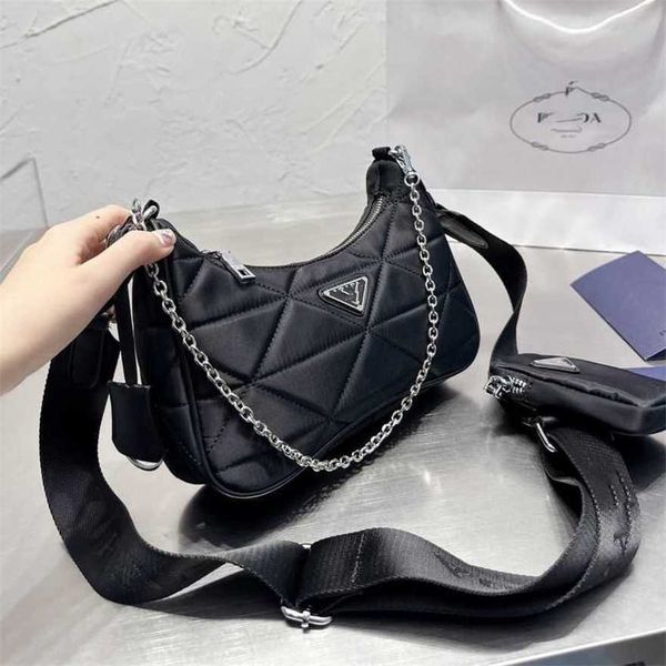 19% off 2023 handbag wedding girl new fashion versatile soft leather fairy lingge chain bag single shoulder crossbody handheld
19% off 2023 handbag wedding girl new fashion versatile soft leather fairy lingge chain bag single shoulder crossbody handheld