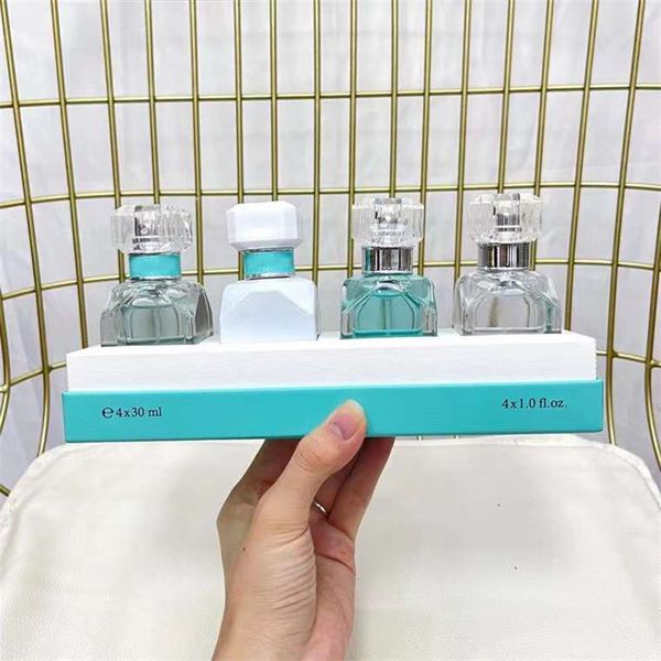 women perfume 30ml with 4pcs set eau de parfum long lasting smell edp woman cologne spray 4 in 1 kit fragrance gift box
women perfume 30ml with 4pcs set eau de parfum long lasting smell edp woman cologne spray 4 in 1 kit fragrance gift box