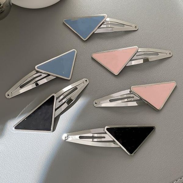 elegant luxury women triangle barrettes designer hair clips fashion metal barrette hair accessories party christmas jewelry gift, Golden;silver
elegant luxury women triangle barrettes designer hair clips fashion metal barrette hair accessories party christmas jewelry gift, Golden;silver