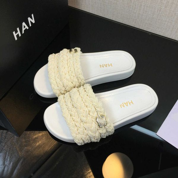 woven thick soled sandals one-line soft soled women's slippers casual ccity versatile flat bottomed beach shoes, Black
woven thick soled sandals one-line soft soled women's slippers casual ccity versatile flat bottomed beach shoes, Black