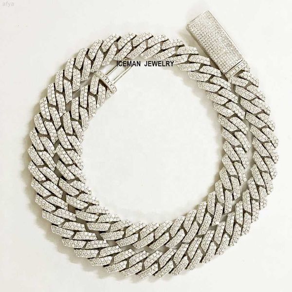 925 sterling silver cuban link chain moissanite tri color 14mm long clasp
925 sterling silver cuban link chain moissanite tri color 14mm long clasp