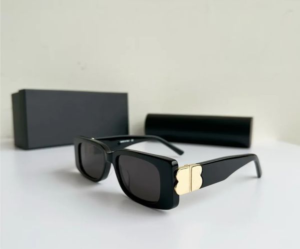 luxury rectangle sunglasses for women fashion womens brand deisnger full frame uv400 lens summer style small square bb come with case 0096, White;black
luxury rectangle sunglasses for women fashion womens brand deisnger full frame uv400 lens summer style small square bb come with case 0096, White;black
