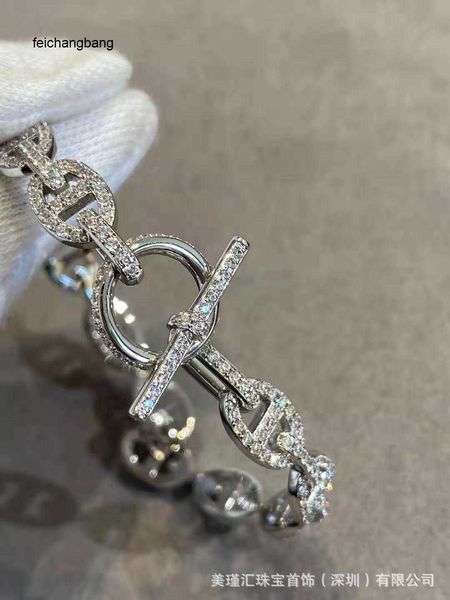 luxury h ermes designer bracelets v golden pig nose full diamond 18k white rose hollow out simple fashion female jewelry girlfriend, Black
luxury h ermes designer bracelets v golden pig nose full diamond 18k white rose hollow out simple fashion female jewelry girlfriend, Black