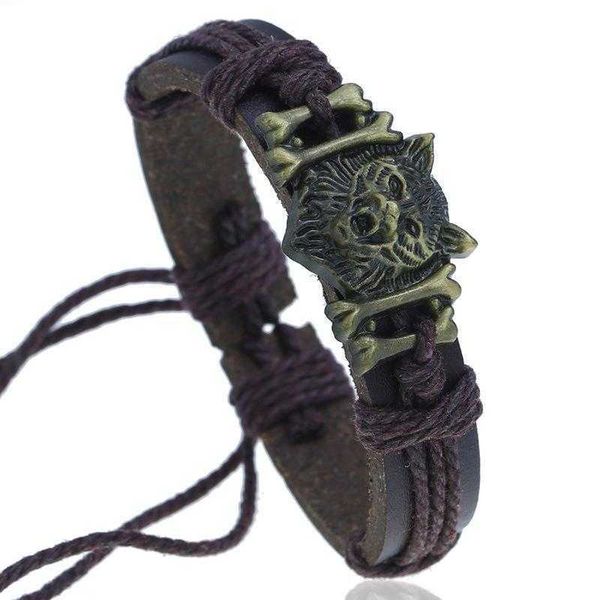 genuine leather wolf head bracelet export jewelry personality ornament motorcycle motor bike carved, Golden;silver
genuine leather wolf head bracelet export jewelry personality ornament motorcycle motor bike carved, Golden;silver