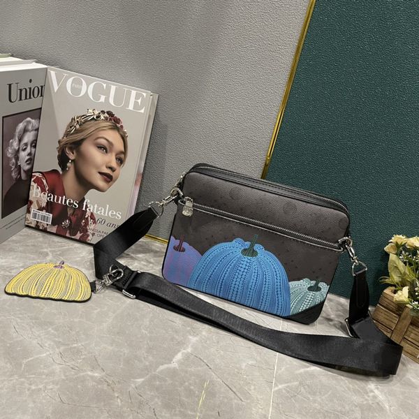mens yk trio messenger bag yayoi kusama designer m46435 m69443 luxury monograms floral cross-body bag man artist pumpkin leather shoulder ba
mens yk trio messenger bag yayoi kusama designer m46435 m69443 luxury monograms floral cross-body bag man artist pumpkin leather shoulder ba