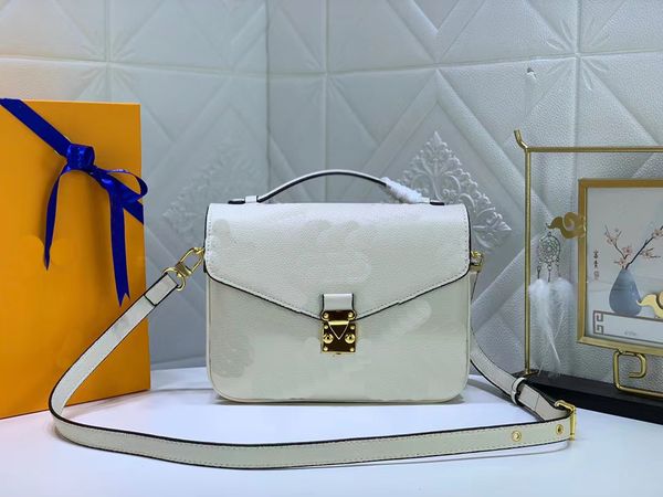 2023 designer handbags women's messenger bag oxide leather shoulder bags 40780 emboss leather crossbody purse w handle strap cover high
2023 designer handbags women's messenger bag oxide leather shoulder bags 40780 emboss leather crossbody purse w handle strap cover high