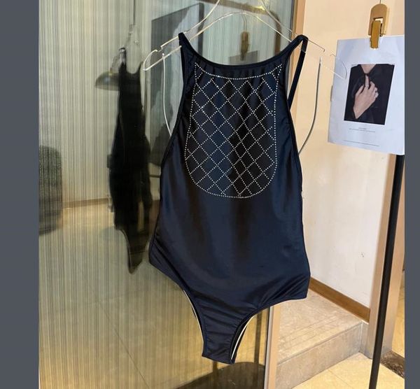 women bikinis 2023 new designer swimwear one piece beach clothes swimsuits black strap rhinestone bling backless bathing suit, White;black
women bikinis 2023 new designer swimwear one piece beach clothes swimsuits black strap rhinestone bling backless bathing suit, White;black