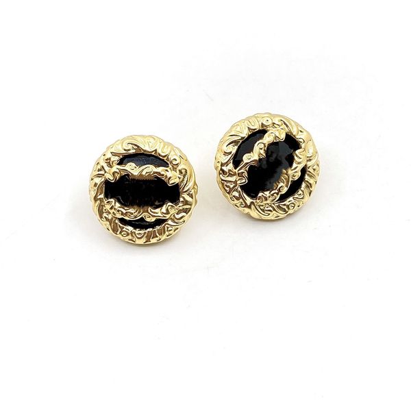 2023 mixed simple luxury brand designers letters ccity stud geometric famous women channel elegant earring wedding party jewelry mx4, Golden;silver
2023 mixed simple luxury brand designers letters ccity stud geometric famous women channel elegant earring wedding party jewelry mx4, Golden;silver