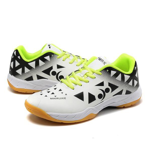 dress shoes professional badminton men gym breathable boys tennis shoe nonslip trainers brand sports 521 230510, Black
dress shoes professional badminton men gym breathable boys tennis shoe nonslip trainers brand sports 521 230510, Black