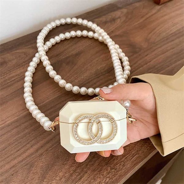 17% off 2023 handbag netizen mini mouth red new summer fashion pearl chain earphone textured one shoulder women's bag
17% off 2023 handbag netizen mini mouth red new summer fashion pearl chain earphone textured one shoulder women's bag