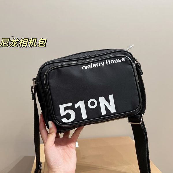 new excellent quality cross body bag for men purse orignal messenger bag satchel waterproof man shoulder bag parachute fabric purse
new excellent quality cross body bag for men purse orignal messenger bag satchel waterproof man shoulder bag parachute fabric purse