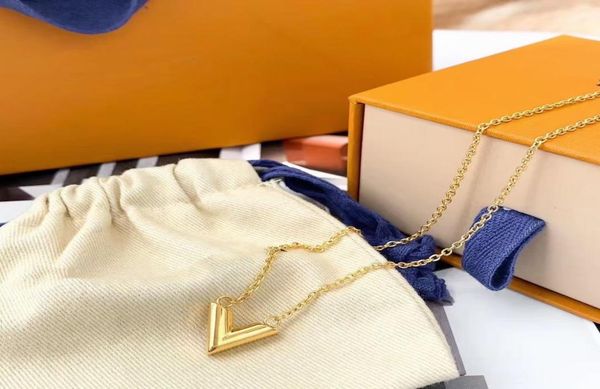 fashion pendant necklaces street necklace for man woman jewelry party pendants box need3094683, Silver
fashion pendant necklaces street necklace for man woman jewelry party pendants box need3094683, Silver