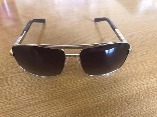 fashion designer men sunglasses attitude 0259 sunglass gold frame square metal frame vintage style outdoor design classical m, White;black
fashion designer men sunglasses attitude 0259 sunglass gold frame square metal frame vintage style outdoor design classical m, White;black