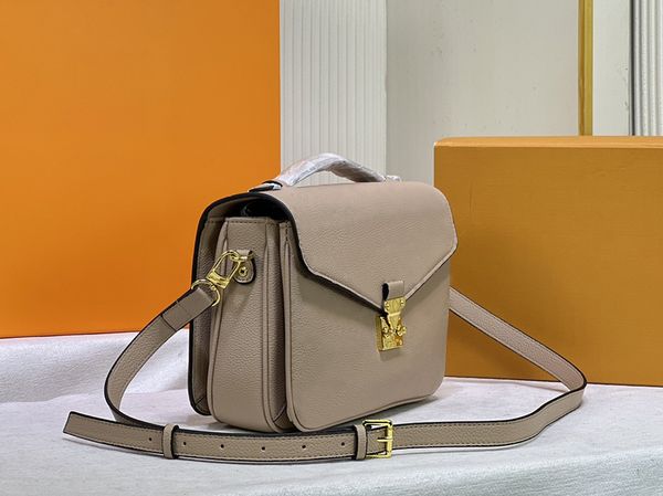 designer shoulder bag luxury womens handbags pochette totes quality embossed flower letter empreinte message bags ladies fashion crossbody p
designer shoulder bag luxury womens handbags pochette totes quality embossed flower letter empreinte message bags ladies fashion crossbody p