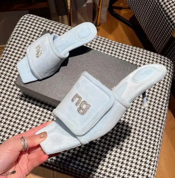casual shoes designer womens short heel square slippers flash drill lazy sandals mink velvet fabric fashion wedding dress 35-39, Black
casual shoes designer womens short heel square slippers flash drill lazy sandals mink velvet fabric fashion wedding dress 35-39, Black