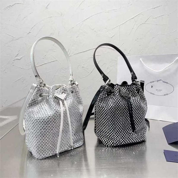 19% off 2023 handbag women's new tidal full diamond bucket leisure versatile small fashion trend crossbody bag
19% off 2023 handbag women's new tidal full diamond bucket leisure versatile small fashion trend crossbody bag