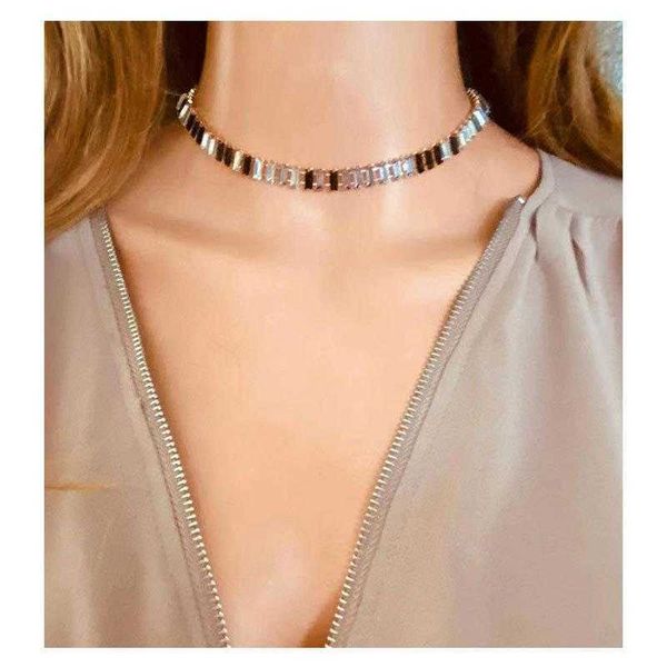 personalized alloy color chains rhinestone necklace bracelet set fashion lady 18390, Black
personalized alloy color chains rhinestone necklace bracelet set fashion lady 18390, Black