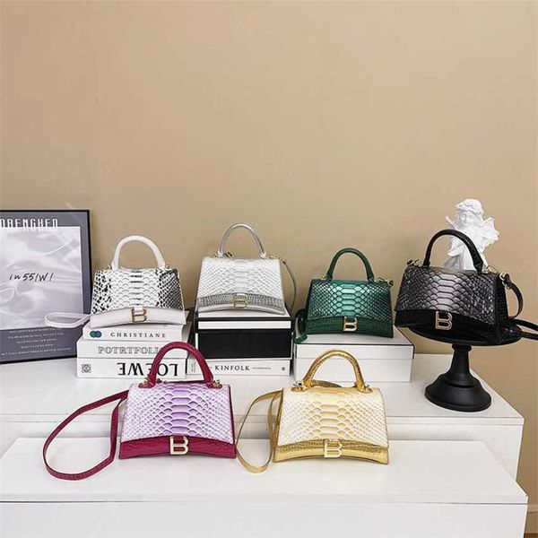 21% off 2023 handbag women's new fashion trend elegant one shoulder crossbody bag for women
21% off 2023 handbag women's new fashion trend elegant one shoulder crossbody bag for women