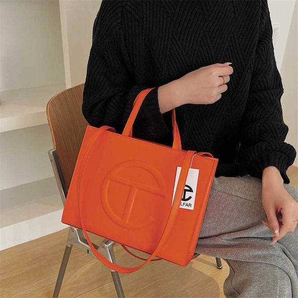 30% off 2023 handbag textured large capacity for women new fashion handheld tote summer shoulder commuter bag
30% off 2023 handbag textured large capacity for women new fashion handheld tote summer shoulder commuter bag