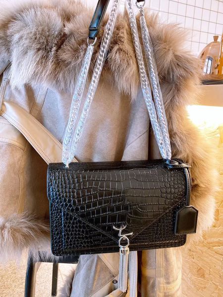designer loulou bag large shoulder chain clutch bags purses genuine calfskin leather grosgrain luxury message handbags wallets designer cros
designer loulou bag large shoulder chain clutch bags purses genuine calfskin leather grosgrain luxury message handbags wallets designer cros