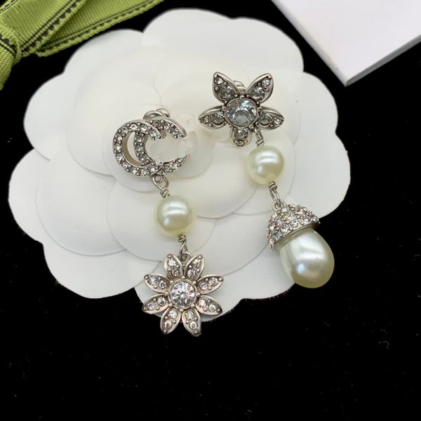 designer earring diamond earring double g letter brass material personality earrings women wedding party designer jewelry with box, Silver
designer earring diamond earring double g letter brass material personality earrings women wedding party designer jewelry with box, Silver
