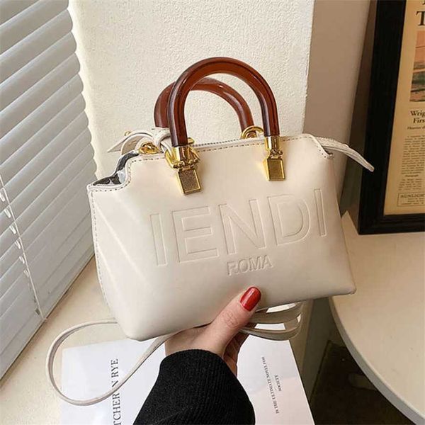 15% off 2023 handbag french niche retro small square bag for women new fashion crossbody small letter temperament one shoulder handheld wome
15% off 2023 handbag french niche retro small square bag for women new fashion crossbody small letter temperament one shoulder handheld wome