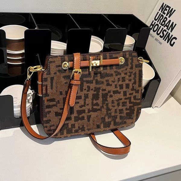 new organ bag small square bag fashion everything candy color single shoulder crossbody bag
new organ bag small square bag fashion everything candy color single shoulder crossbody bag