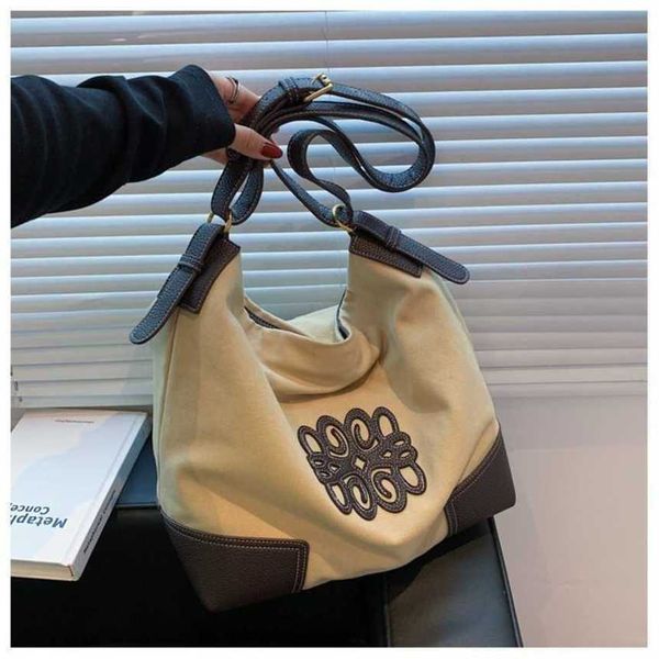 32% 2023 handbag contrast canvas tote women new fashion high capacity for students commuting to class one shoulder crossbody bag
32% 2023 handbag contrast canvas tote women new fashion high capacity for students commuting to class one shoulder crossbody bag