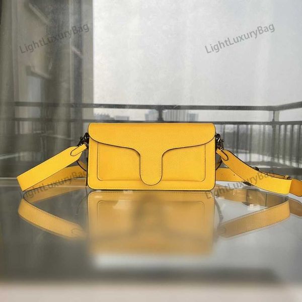 2023 new wine god bags premium leather organ design underarm bag bright color handbag shoulder crossbody women's bag brand fashion purs
2023 new wine god bags premium leather organ design underarm bag bright color handbag shoulder crossbody women's bag brand fashion purs