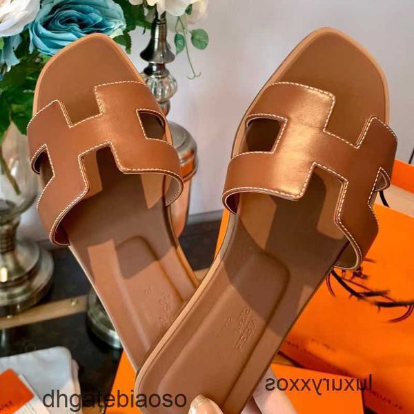 h slipper orans woman beach shoe sandal 2023 leather high edition women's summer outwear versatile fashionoran
h slipper orans woman beach shoe sandal 2023 leather high edition women's summer outwear versatile fashionoran
