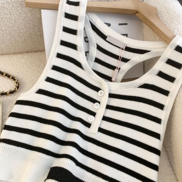 designers women's tanks & camis letter print womens clothing slim fitting sleeveless vest fashion ladies beach tanks for vacation, White
designers women's tanks & camis letter print womens clothing slim fitting sleeveless vest fashion ladies beach tanks for vacation, White
