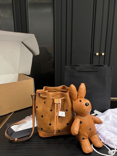 mt women mc rabbit bucket pack purses shoulder bag clutch luxury designer leather crossbody composite shoulder crossbody bag send cute bunny
mt women mc rabbit bucket pack purses shoulder bag clutch luxury designer leather crossbody composite shoulder crossbody bag send cute bunny