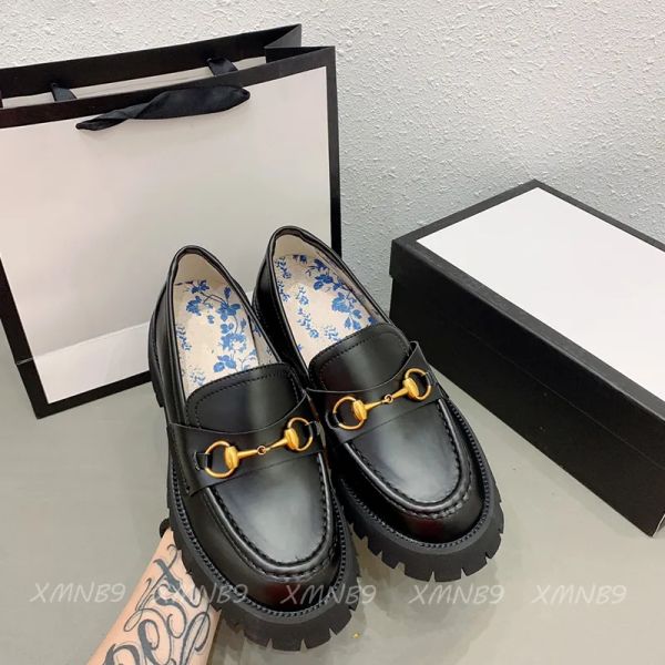 2023 college style loafer girls dress platform shoes small bee embroidery designers luxurys loafers casual shoe size 35-40 yck, Black
2023 college style loafer girls dress platform shoes small bee embroidery designers luxurys loafers casual shoe size 35-40 yck, Black