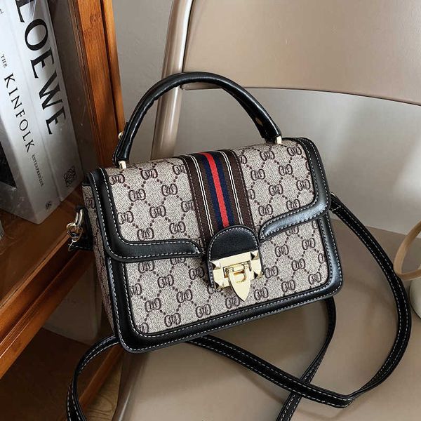 2023 fashion handbag spring new live broadcast good old flower small square ins foreign style women's broadband one shoulder crossbody
2023 fashion handbag spring new live broadcast good old flower small square ins foreign style women's broadband one shoulder crossbody