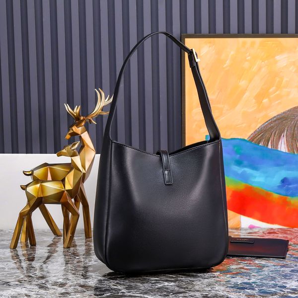 8a quality le5a7 designer bag genuine leather luxury hobo saddle shoulder bag women's tote handbag purse wallet crossbody city vintage
8a quality le5a7 designer bag genuine leather luxury hobo saddle shoulder bag women's tote handbag purse wallet crossbody city vintage