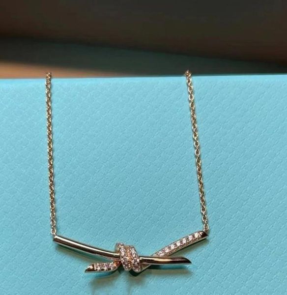 necklaces designers luxurys necklace solid colour diamond knotted design jewelry casual style christmas gift jewelrys temperament 8750239, Silver
necklaces designers luxurys necklace solid colour diamond knotted design jewelry casual style christmas gift jewelrys temperament 8750239, Silver