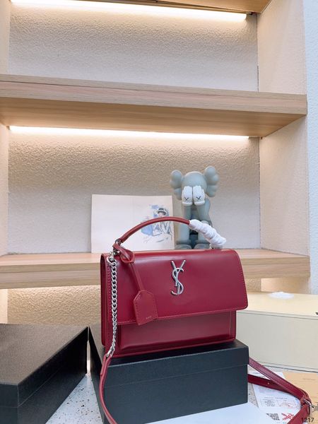 2023 new tote bag designer bag classic flip cover organ bag for women genuine leather shoulder bag crossbody bag clutch handbag messenger pa
2023 new tote bag designer bag classic flip cover organ bag for women genuine leather shoulder bag crossbody bag clutch handbag messenger pa