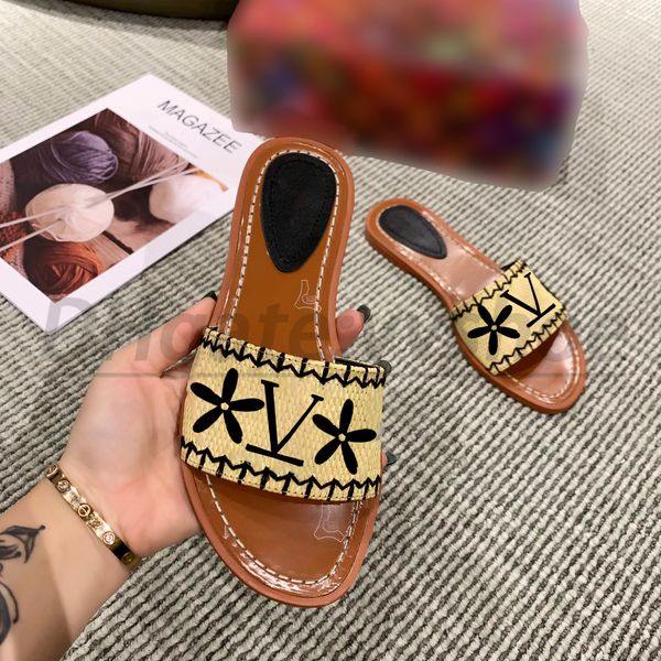 woman shoe designer slipper men luxury lock it flat mule slides perforated sandal canvas leather outsole gold rubber sole beach flat slide, Black
woman shoe designer slipper men luxury lock it flat mule slides perforated sandal canvas leather outsole gold rubber sole beach flat slide, Black