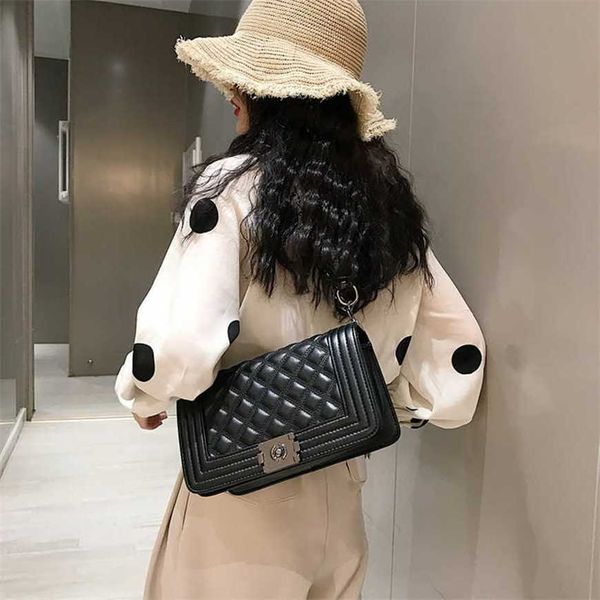 23% 2023 fashion handbag women's new small wind lingge chain one shoulder crossbody bag mesh red underarm handbag
23% 2023 fashion handbag women's new small wind lingge chain one shoulder crossbody bag mesh red underarm handbag