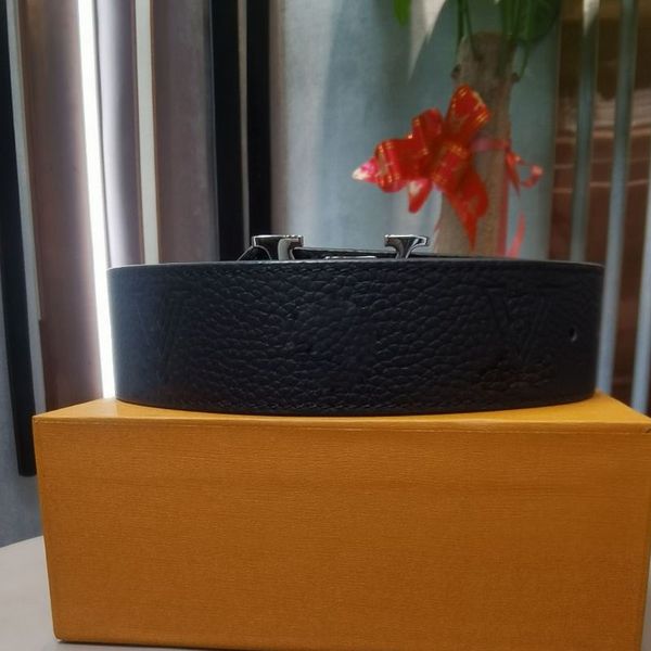 l w belt m0721 men's leather letter hanging buckle casual fashion style with plain leather send gift preferred exquisite gift box v004, Black;brown
l w belt m0721 men's leather letter hanging buckle casual fashion style with plain leather send gift preferred exquisite gift box v004, Black;brown