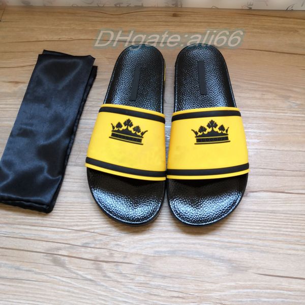 fashion designer sandal woman shoe man luxury rubber pvc thick platform sole summer classic slide outside flip flops beach leisure slipper, Black
fashion designer sandal woman shoe man luxury rubber pvc thick platform sole summer classic slide outside flip flops beach leisure slipper, Black